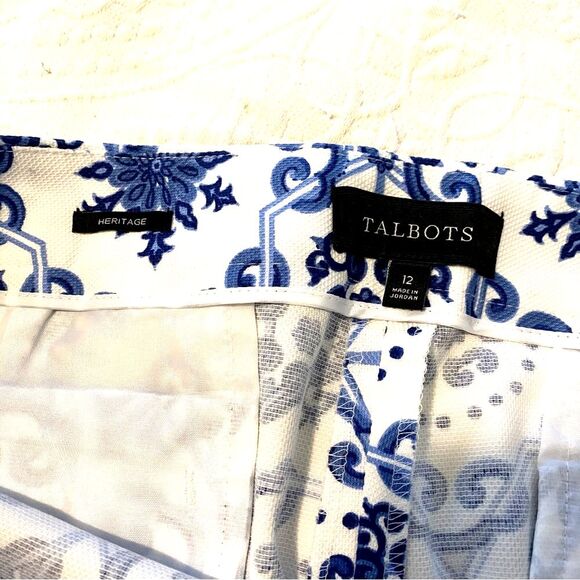 Talbots Heritage size 12 Blue and White Preppy Beach Golf Baroque Capri Pants - Picture 3 of 6